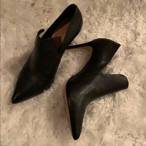 SCHUTZ Women’s Nelina Ankle Boot - Black Leather